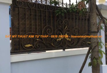 Hàng rào sắt uốn mỹ nghệ tại Gò Vấp TP HCM 