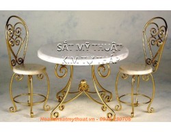 Bộ bàn ghế sắt uốn ngoài trời tại TP HCM 
