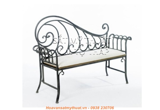 Ghế bằng dài sắt mỹ thuật uốn hoa văn BG018