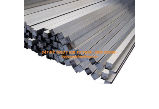 sắt vuông 14mm đặc dẻo trơn cán nóng sử dụng cho uốn hoa văn sắt nghệ thuật 