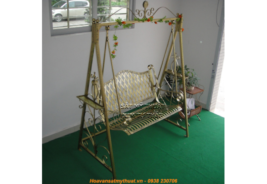 Xích đu sắt mỹ thuật ngoài trời XD021