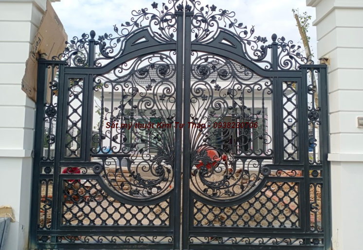 Cửa cổng biệt thự đẹp - sang trọng 
