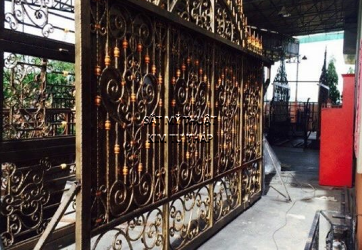 CỬA CỔNG SẮT MỸ THUẬT 23 