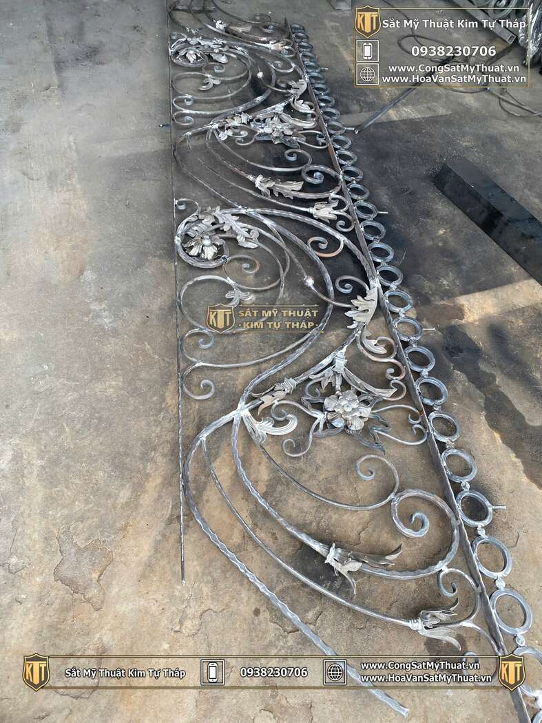 Xưởng gia công lan can cầu thang sắt 