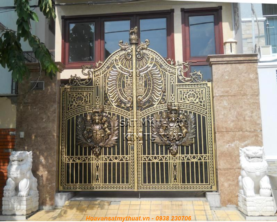 Cửa cổng nhôm đúc dành cho biệt thự Villa 