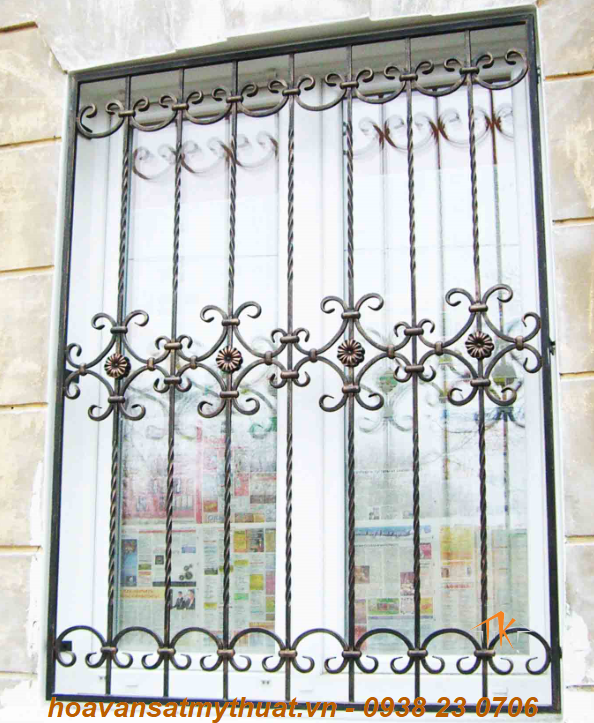 KHUNG CỬA SỔ SẮT MỸ THUẬT 13