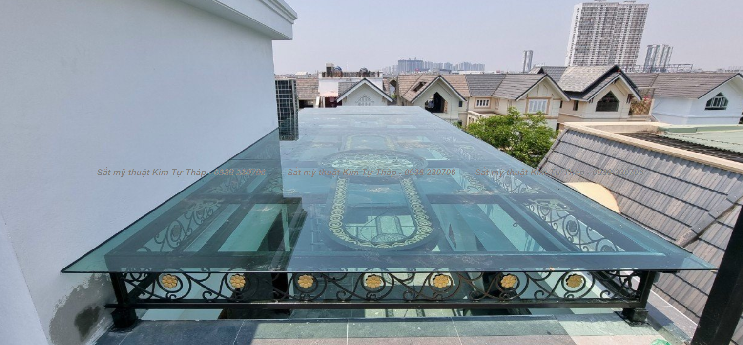 Mái hiên mái kinh sắt mỹ nghệ MH010
