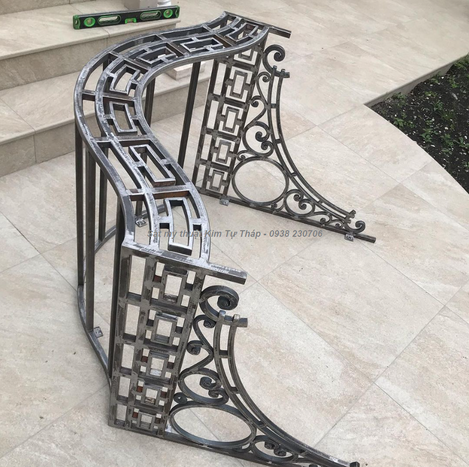 Mái hiên mái che cửa sổ sắt mỹ thuật MH0246