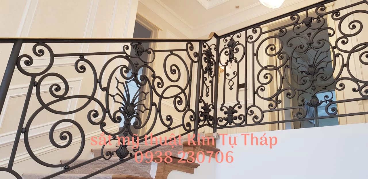 Cầu thang sắt đặc uốn mỹ thuật CT0222