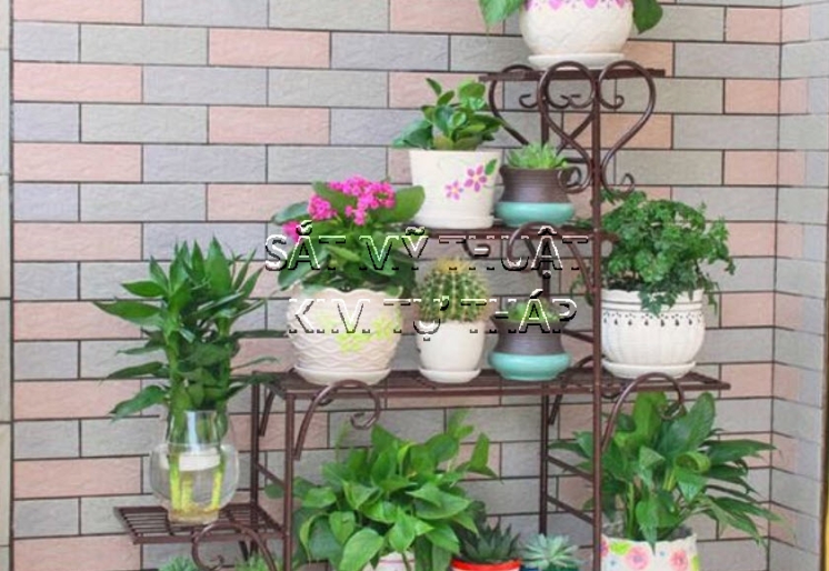 Kệ hoa sắt cho quán cafe KH008