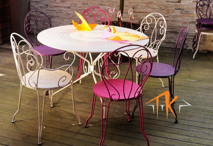 BÀN GHẾ SẮT SÂN VƯỜN BG003